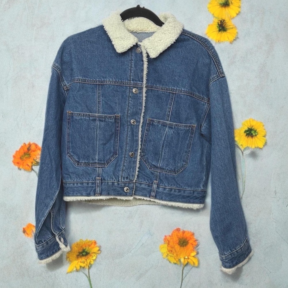 Y2K Forever 21 Sherpa Lined Trucker Denim Jacket Blue Medium Wash Faux Fur Small